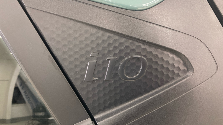 Hyundai i10 1.0 Advance 5dr Petrol Hatchback